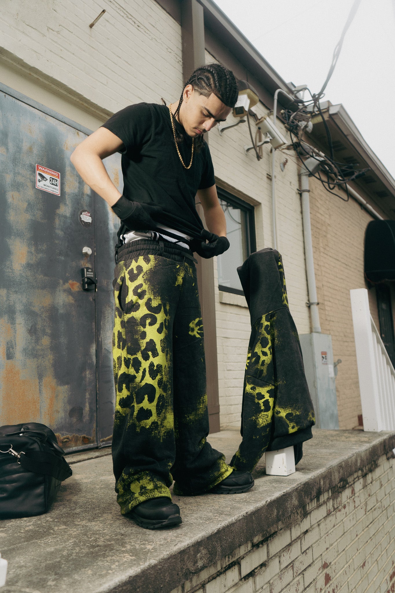 Black Reversible Fortsatta Sweats