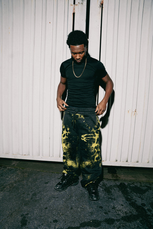 Black Reversible Fortsatta Sweats