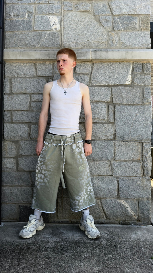 GREEN 3/4 FORTSATTA SHORTS