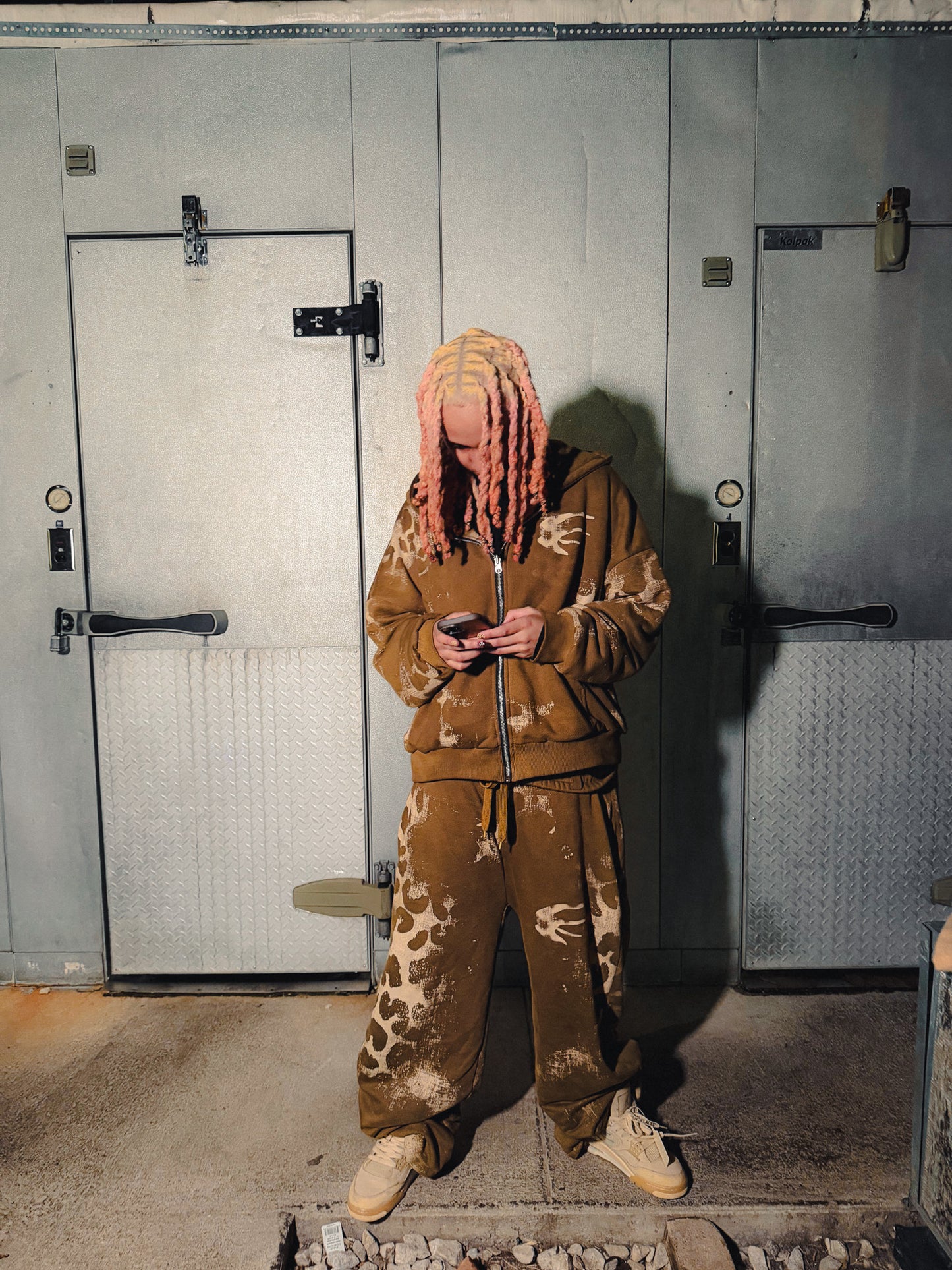 Brown Reversible Fortsatta Sweats